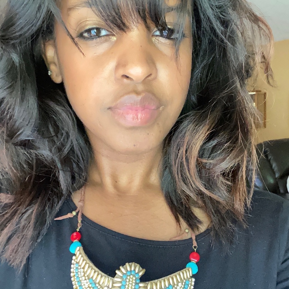 Meet your Posher, Hanan